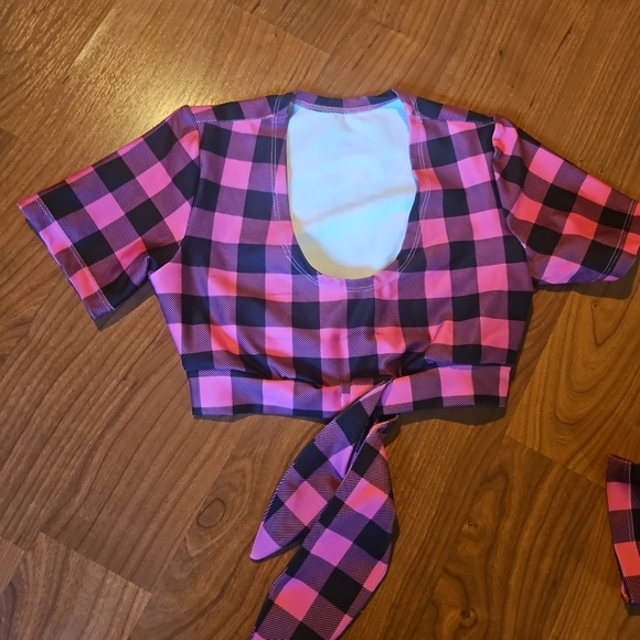 Twin Peaks XS Lumberjill Breast Cancer Crop Top - Picture 5 of 7